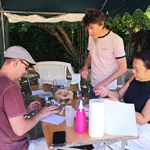 Photo représentant l'atelier Baume à l'association Aux Coeurs des Possibles.